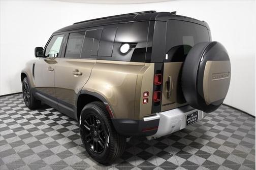 2025 Land Rover Defender 110 P300