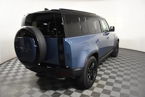 2026 Land Rover Defender 