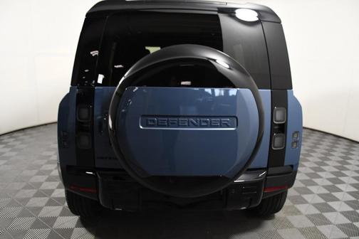 2026 Land Rover Defender 