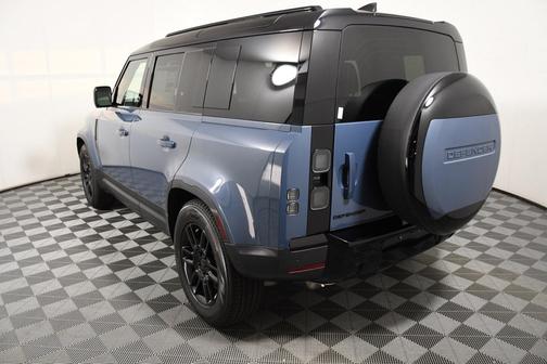 2026 Land Rover Defender