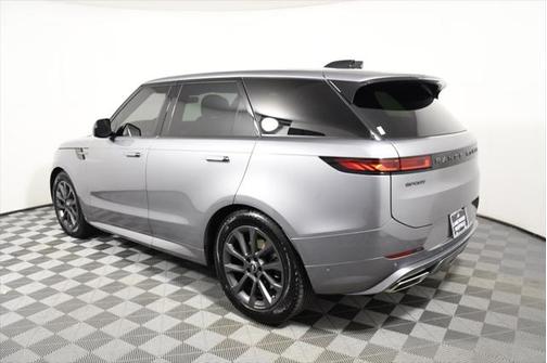 2024 Land Rover Range Rover Sport SE