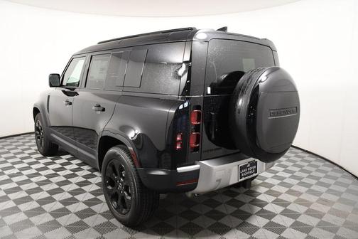 Santorini Black Metallic 2025 Land Rover Defender 110 P300