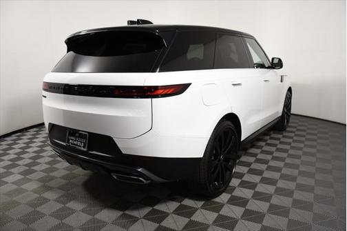 2025 Land Rover Range Rover Sport SE
