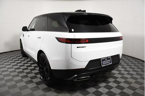2025 Land Rover Range Rover Sport SE