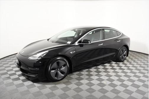 2019 Tesla Model 3 Standard Range