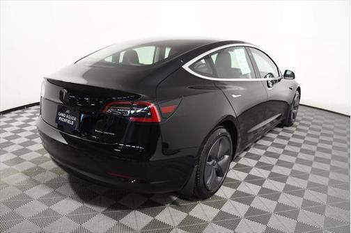 2019 Tesla Model 3 Standard Range