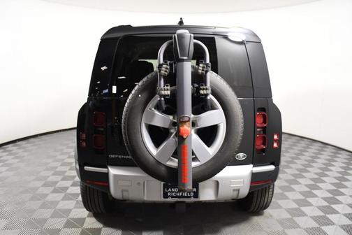 2021 Land Rover Defender 110 S