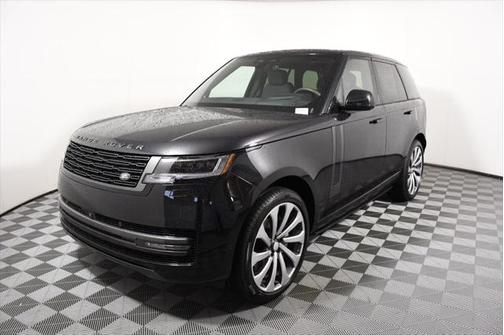 2025 Land Rover Range Rover P400 SE