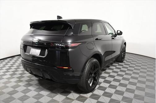 2024 Land Rover Range Rover Evoque Core S