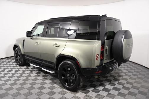 2023 Land Rover Defender 110 X-Dynamic SE