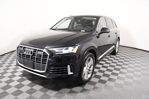 2020 Audi Q7 55 Premium Plus
