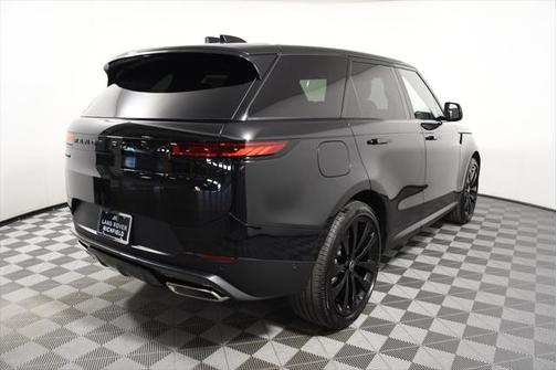2025 Land Rover Range Rover Sport SE