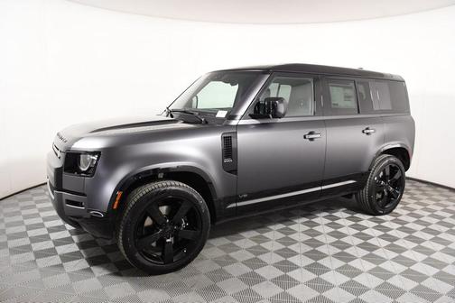 2026 Land Rover Defender 110 V8