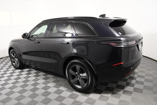 2025 Land Rover Range Rover Velar P250 SE R-Dynamic