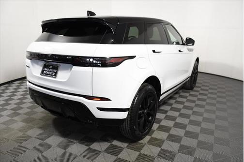 2026 Land Rover Range Rover Evoque Dynamic SE