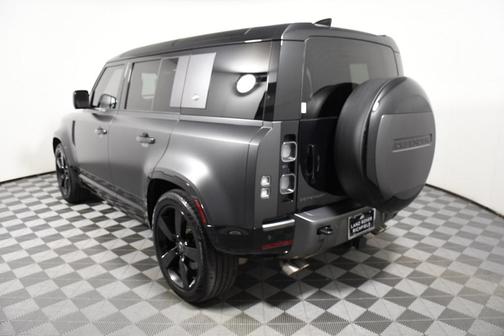 2024 Land Rover Defender 110 P525 Carpathian Edition