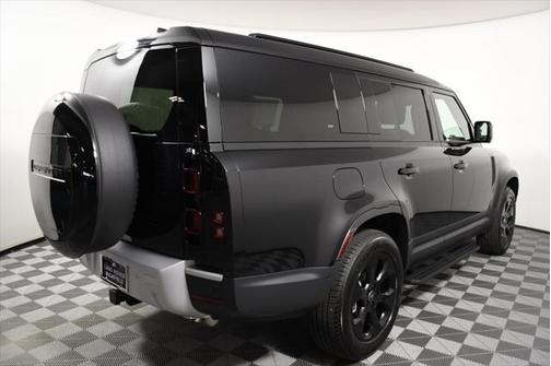 2025 Land Rover Defender 130 P300 S
