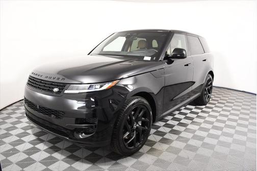 2025 Land Rover Range Rover Sport SE
