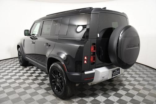 Santorini Black Metallic 2025 Land Rover Defender 110 P300
