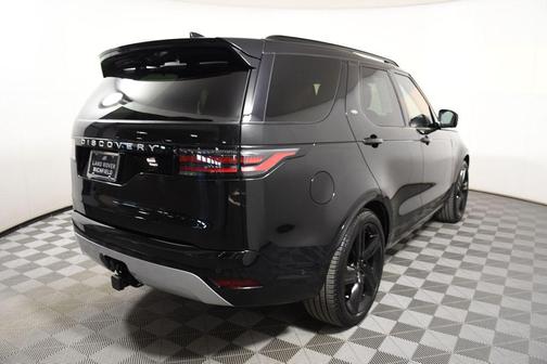 2024 Land Rover Discovery P360 Metropolitan Edition