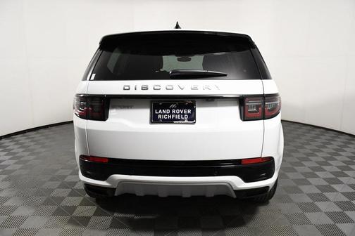 2025 Land Rover Discovery Sport S