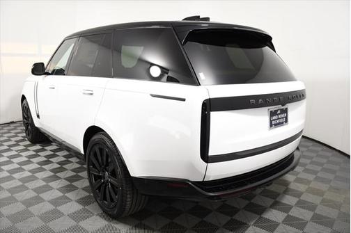 2025 Land Rover Range Rover P530 SE