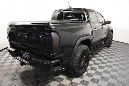 2023 GMC Canyon Denali