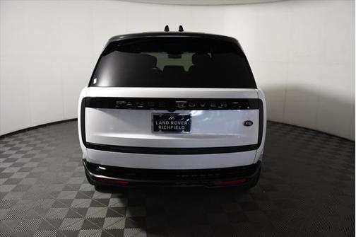 2023 Land Rover Range Rover Autobiography