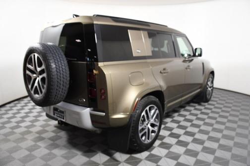 2022 Land Rover Defender 110 XS Edition