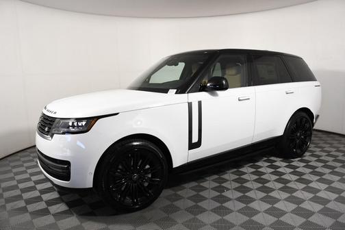 2025 Land Rover Range Rover P530 SE