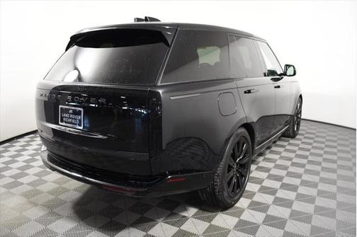 2025 Land Rover Range Rover P550e SE