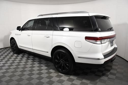 2022 Lincoln Navigator Reserve