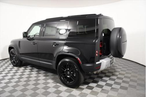 2025 Land Rover Defender 110 P300