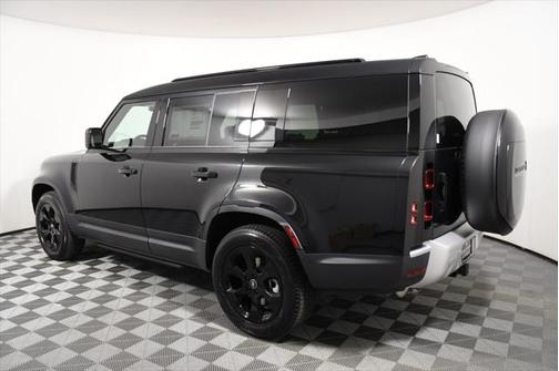 2025 Land Rover Defender 130 P300 S