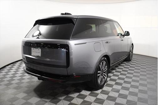 2025 Land Rover Range Rover P530 Autobiography