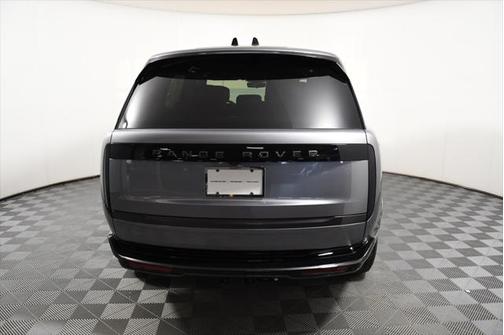 2025 Land Rover Range Rover P530 Autobiography