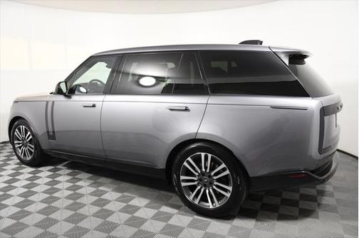 2025 Land Rover Range Rover P530 Autobiography