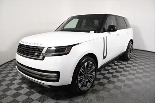 2025 Land Rover Range Rover P530 SE