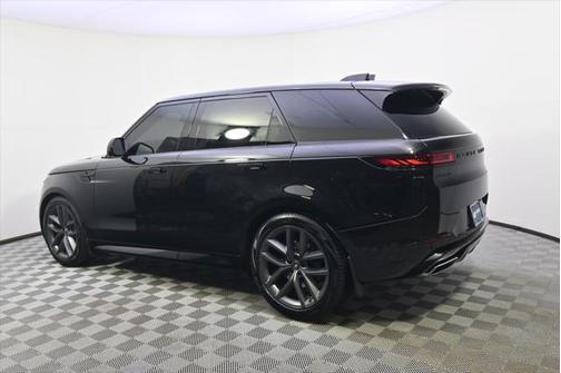 2024 Land Rover Range Rover Sport SE