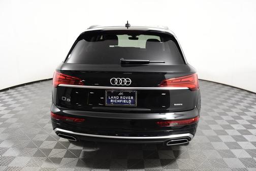 2022 Audi Q5 45 S line Premium Plus