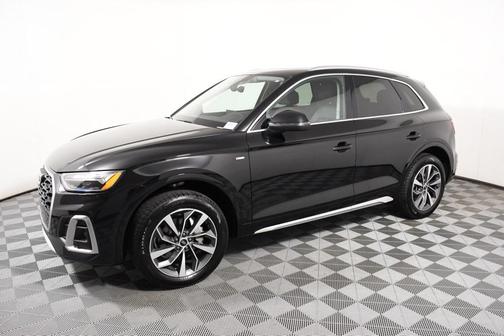 2022 Audi Q5 45 S line Premium Plus