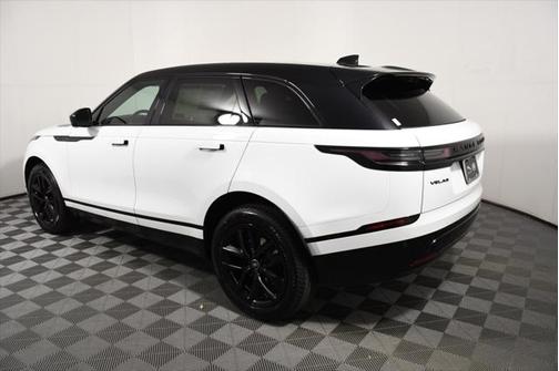2026 Land Rover Range Rover Velar P250 SE R-Dynamic