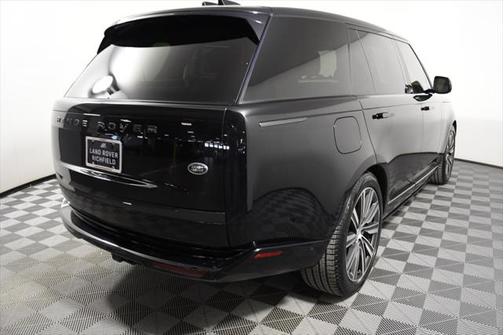 2023 Land Rover Range Rover P530 SE