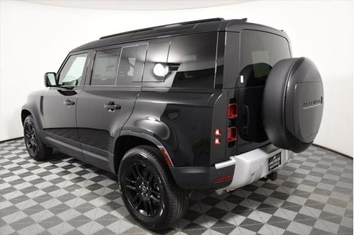 2025 Land Rover Defender 110 P300