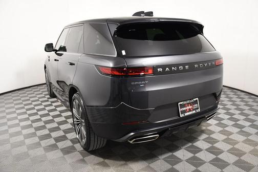2026 Land Rover Range Rover Sport SE