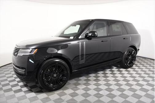 2025 Land Rover Range Rover P530 SE