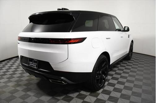 2025 Land Rover Range Rover Sport SE