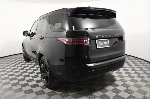 2024 Land Rover Discovery P360 Dynamic SE