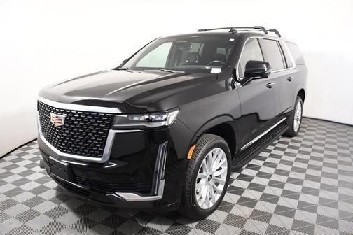 2023 Cadillac Escalade ESV Luxury