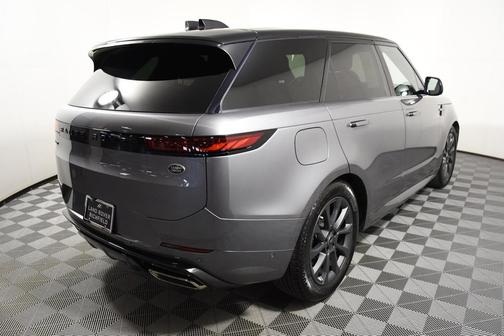2023 Land Rover Range Rover Sport SE